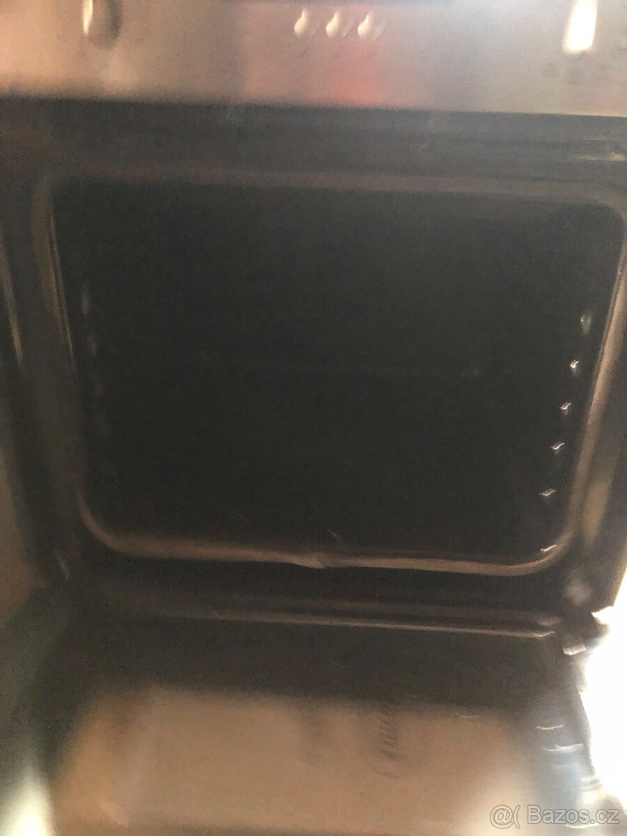 Horkovzdušná trouba - 2