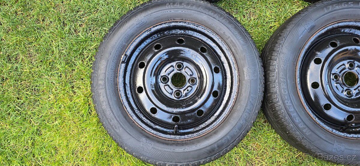 Zimní sada 15",4x100, 175/65/15 - pošlu - 2