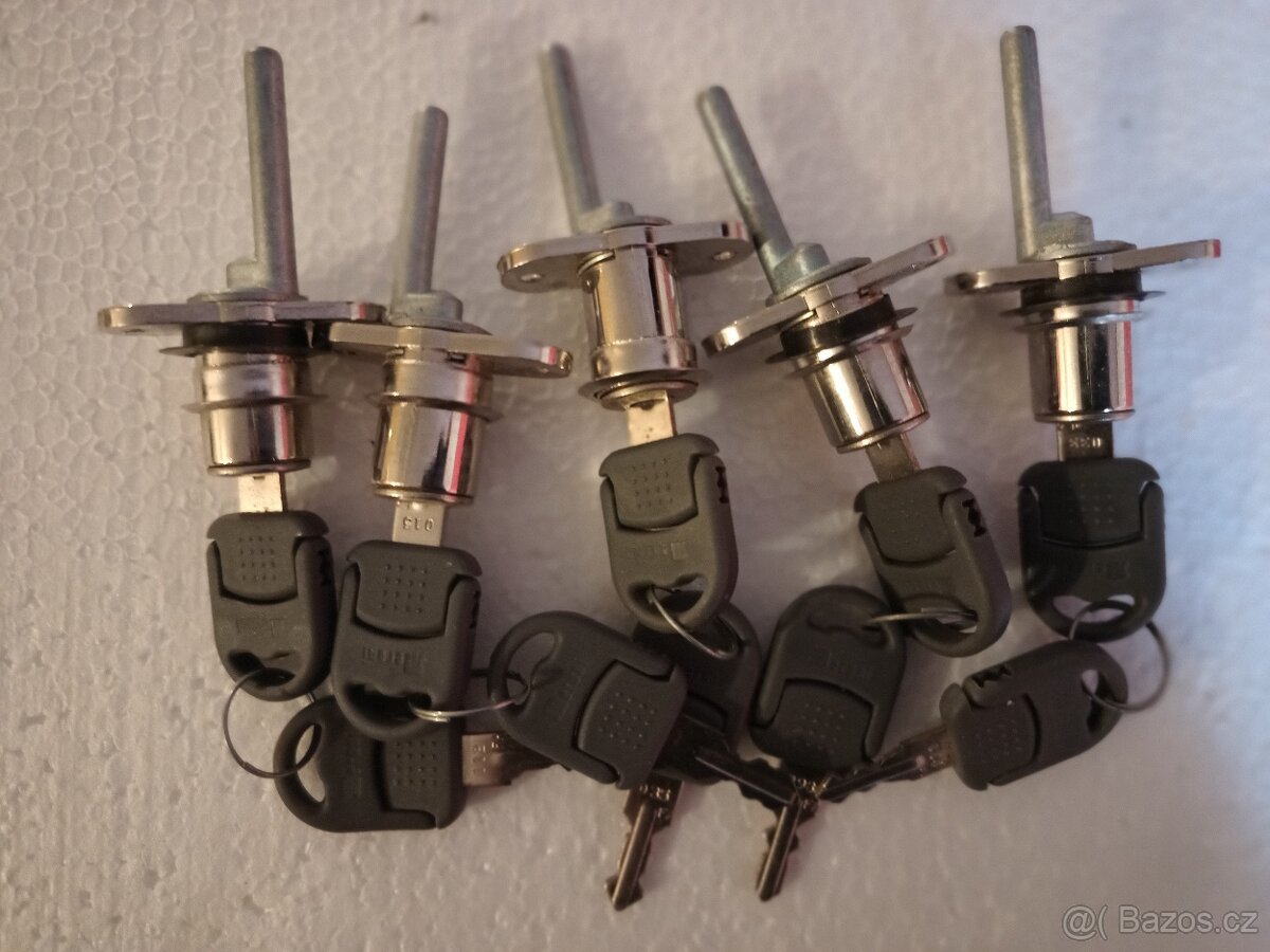 Nábytkový zámek zásuvek - 2