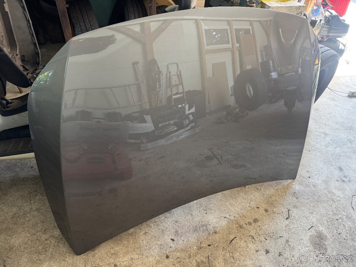 Mercedes A177 kapota - 2