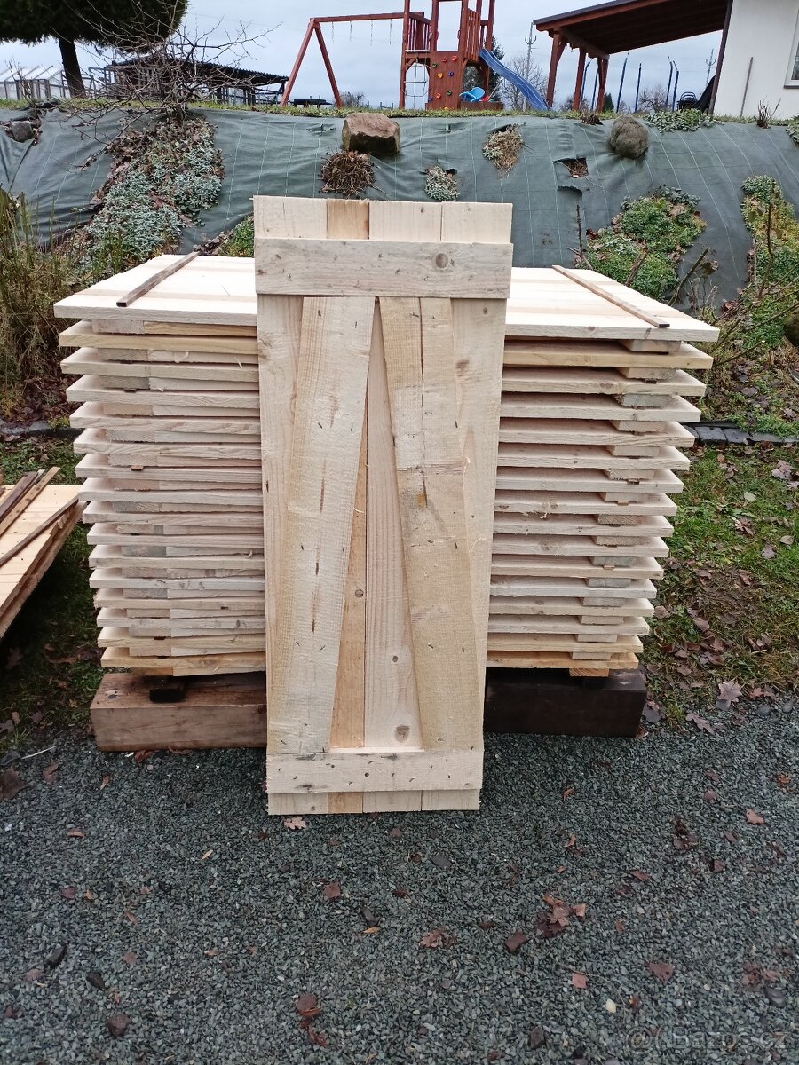 Lešenářské podlážky Haki - 2