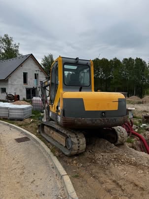 Pásový bagr Volvo EC55B - 2