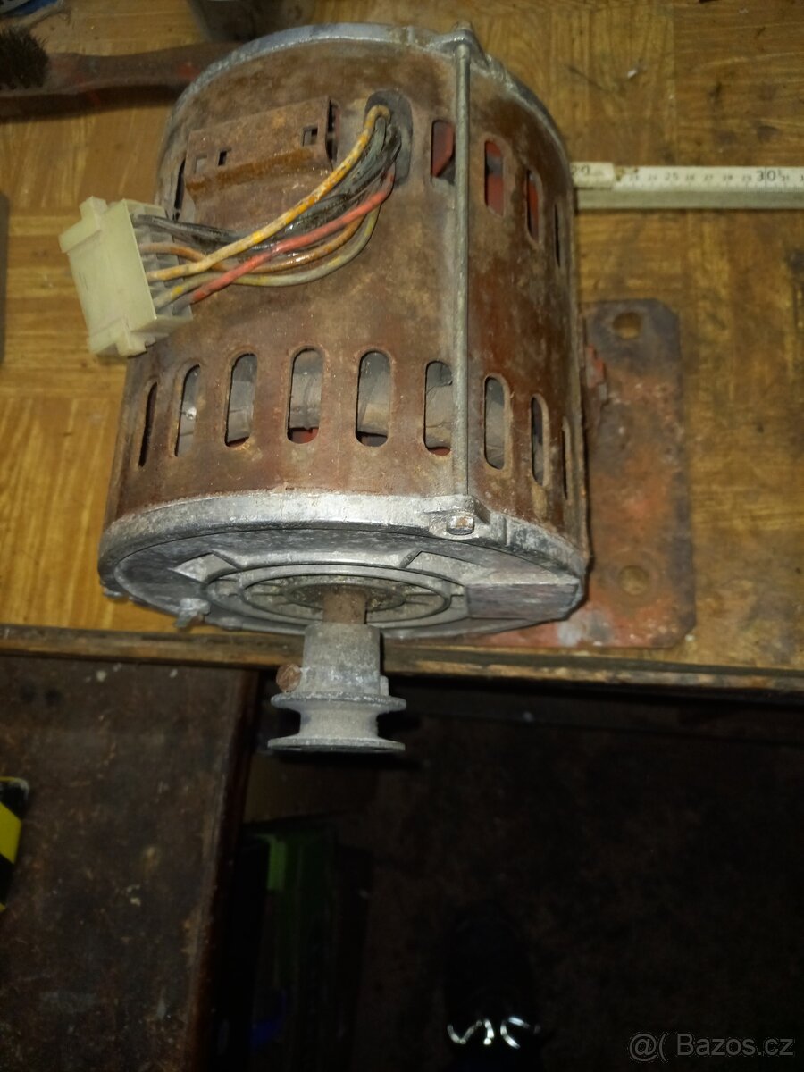 Motor k automat.pračce - 2