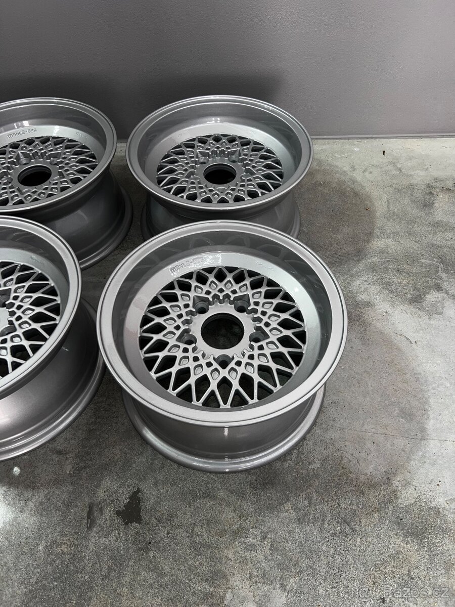 BBS mahle 5x120 po renovaci - 2