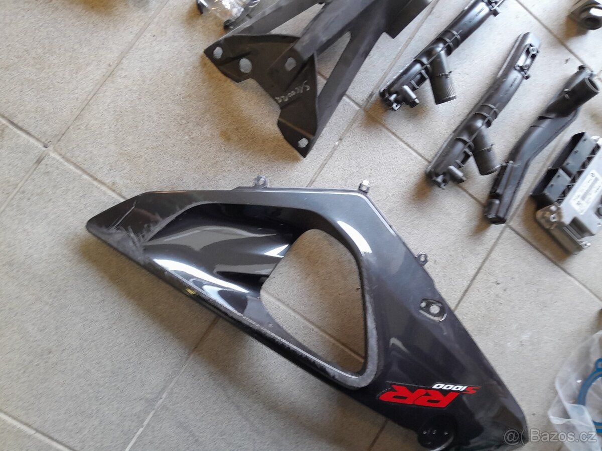 BMW S1000RR nahradni dily - 2