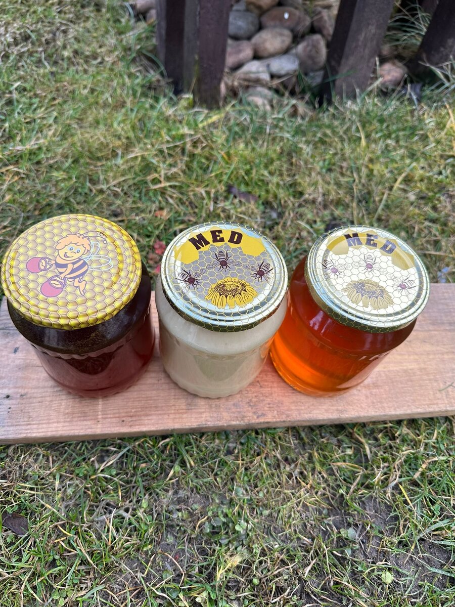 Včelí med přímo od včelaře - 2
