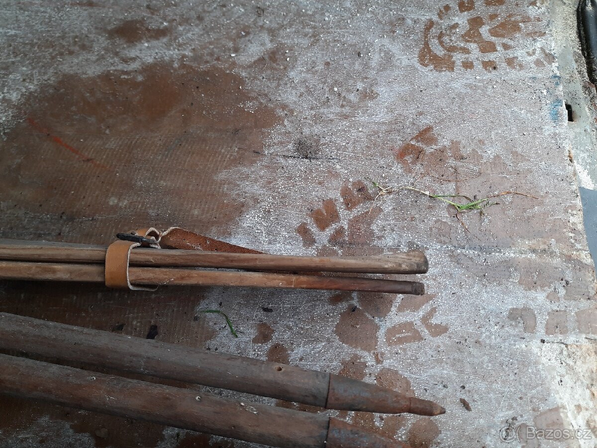 Staré dřevěné lyže Retro - 2