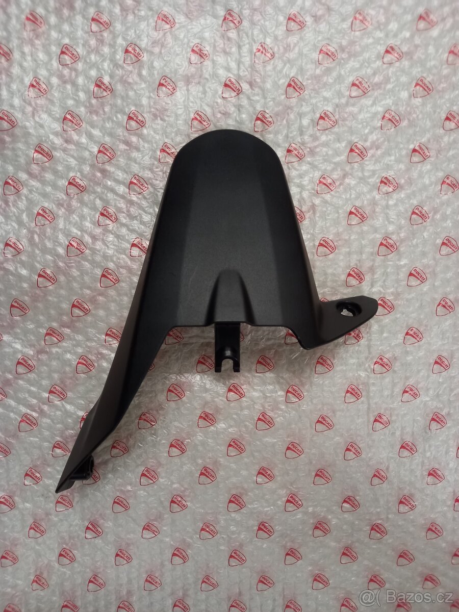 Ducati Supersport 939/ 950 - 2