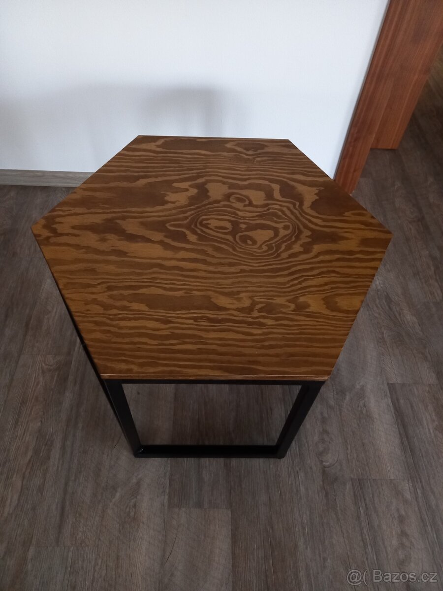 konferenční stolek - 2