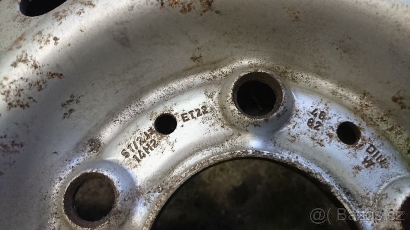 BMW E28 plechové disky 14" - 2