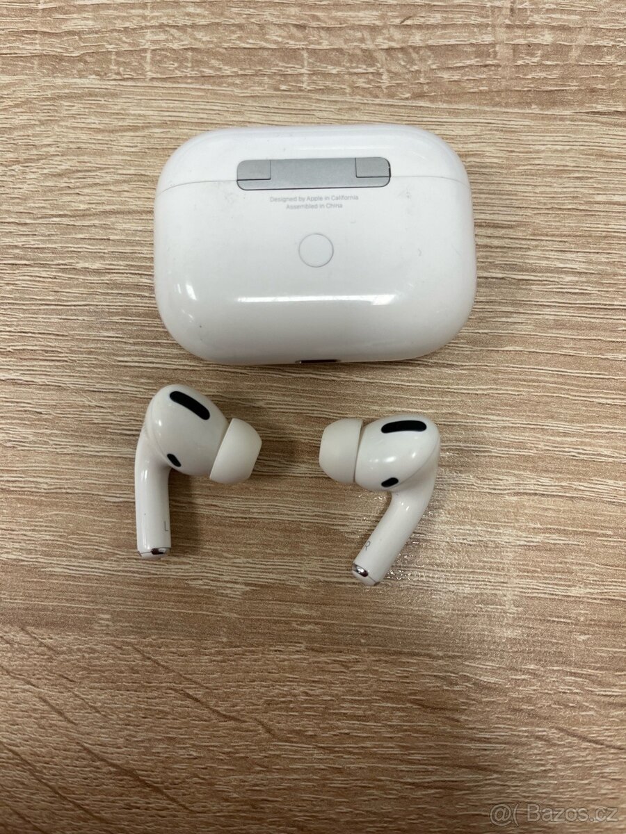 Apple AirPods Pro 1. generace Magsafe - 2
