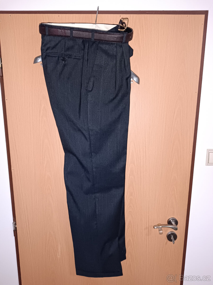 Pánský oblek 182-188cm - 2