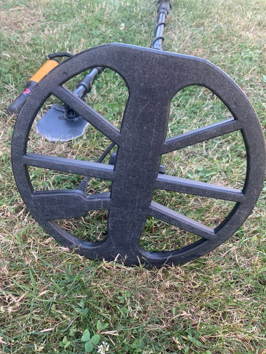 Detektor kovu minelab equinox 800 - 2
