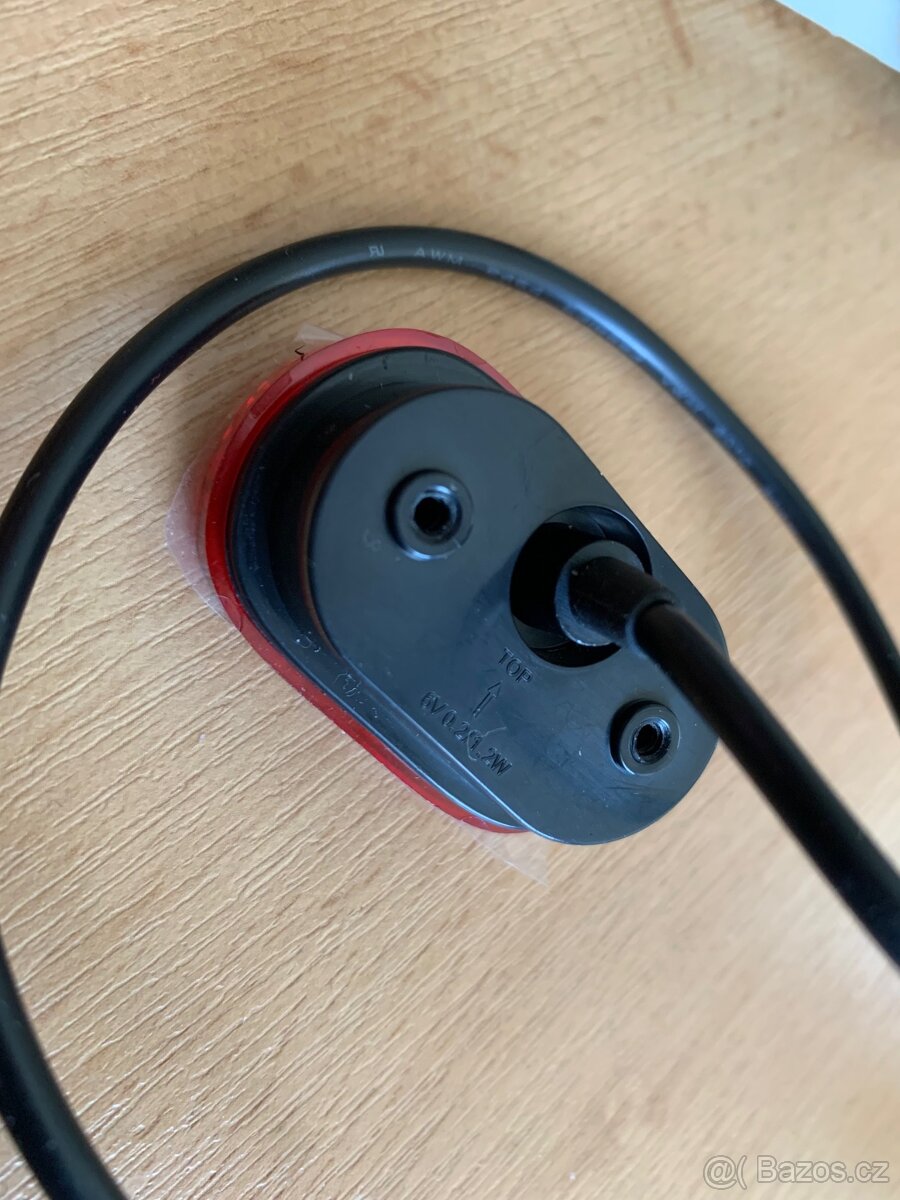 Mini zadní LED světla na moto nebo elektro - 2