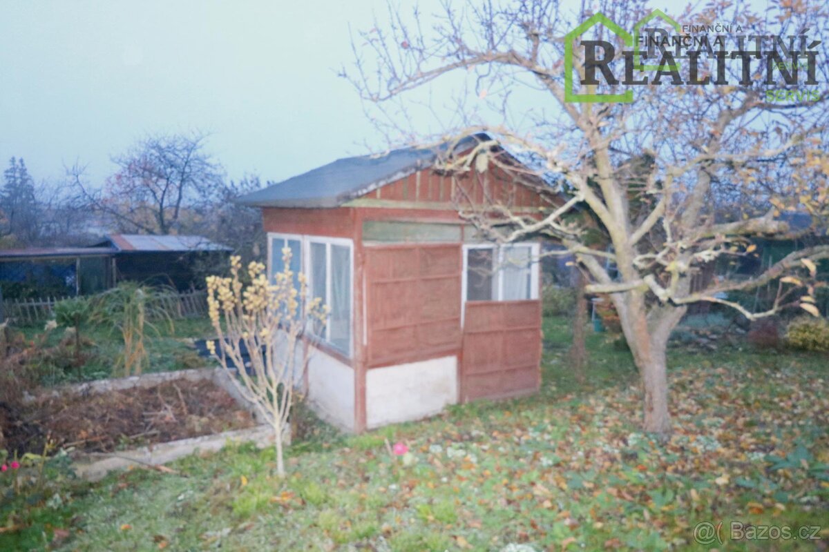 Prodej chatky v žádané lokalitě Ořechovka v Praze 6. - 2