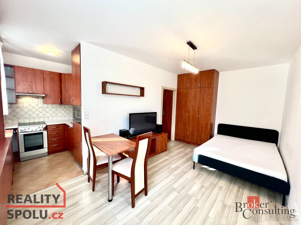 Pronájem, byty/1+1, 24 m2, Charkovská 1246/5, Poruba, 70800 - 2