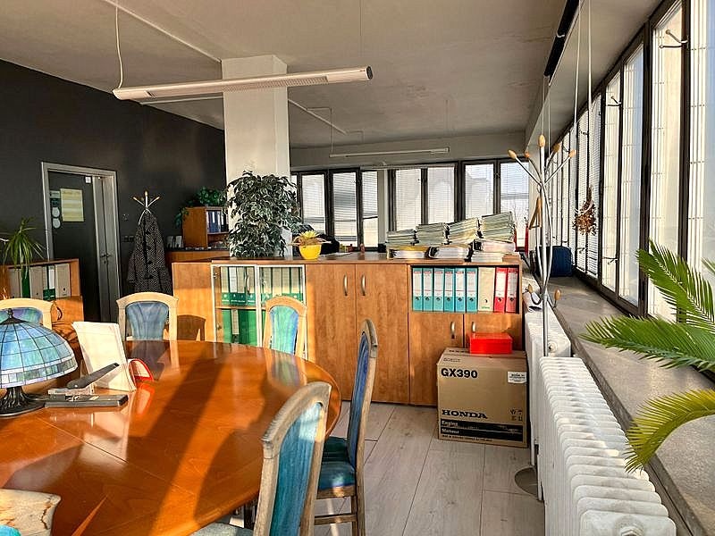 Pronájem kanceláře 57m2 v centru města, ul. Kobližná - 2