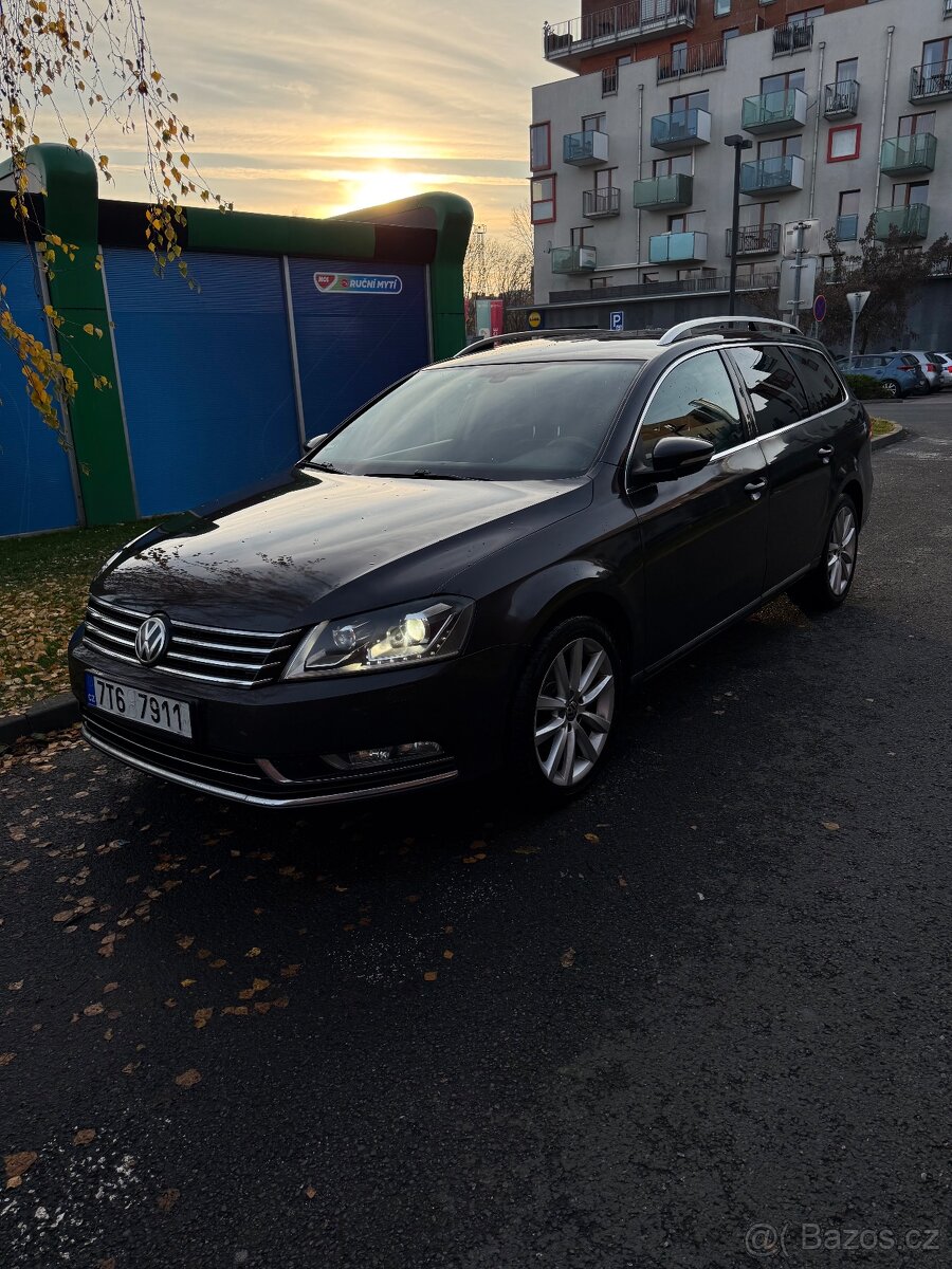 Volkswagen Passat B7 4Motion DSG 125kw - 2