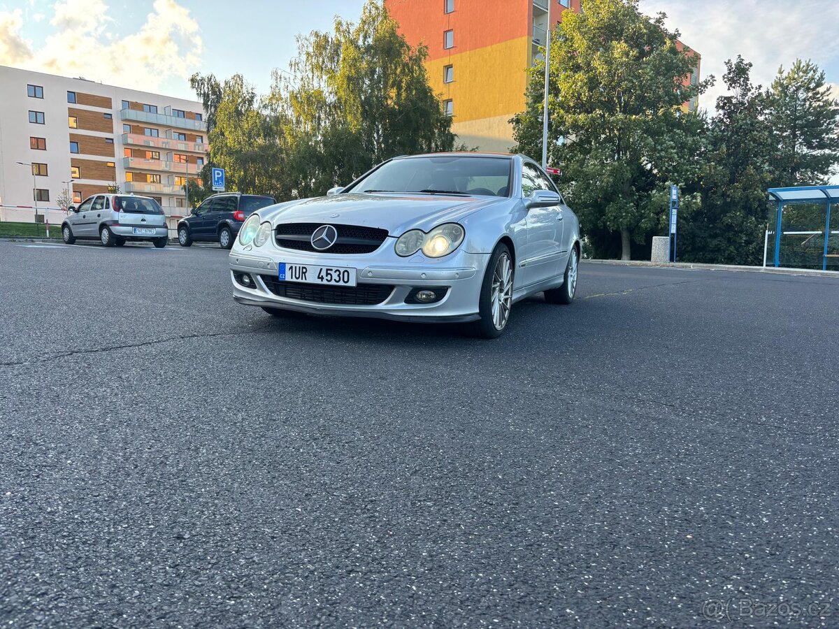 CLK 320 CDI Coupé Avantgarde (W209) - 2