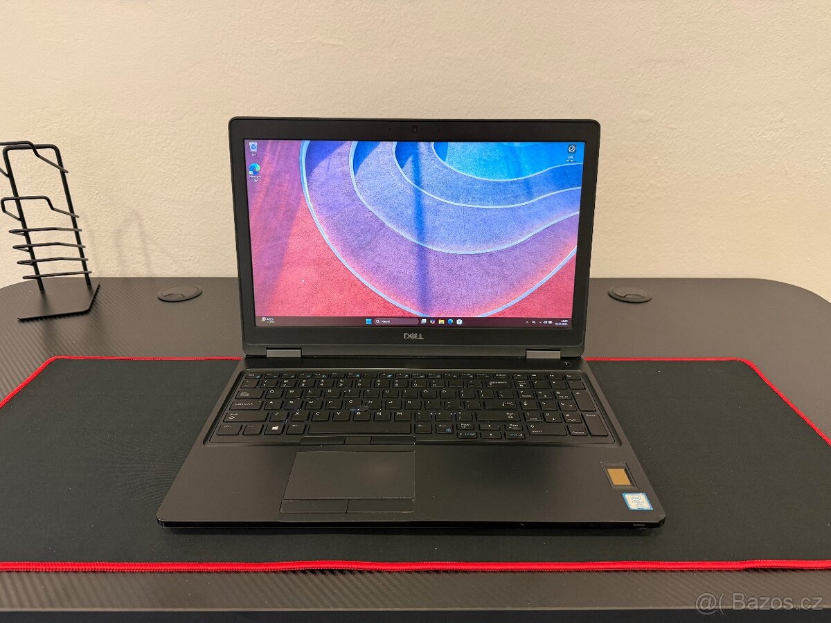 Dell Latitude 5580 - Core i7-7600U / 16GB DDR4 / záruka - 2