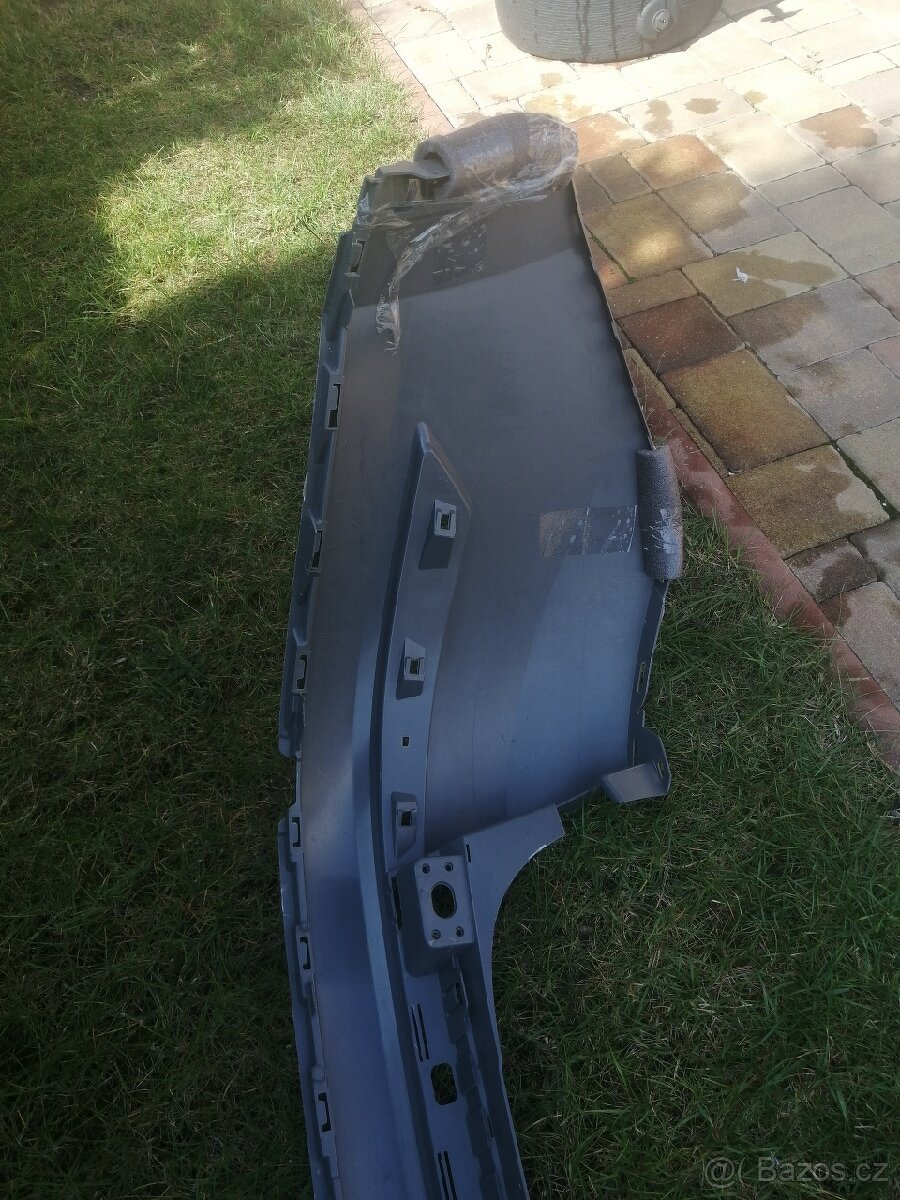 nový zadní nárazník vrchní škoda kodiaq facelift 2021 - 2