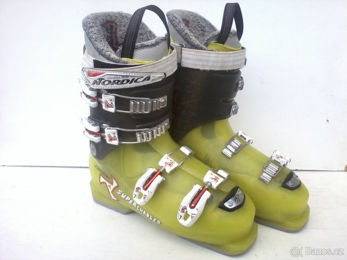 Lyžáky Nordica 24,5 - 2