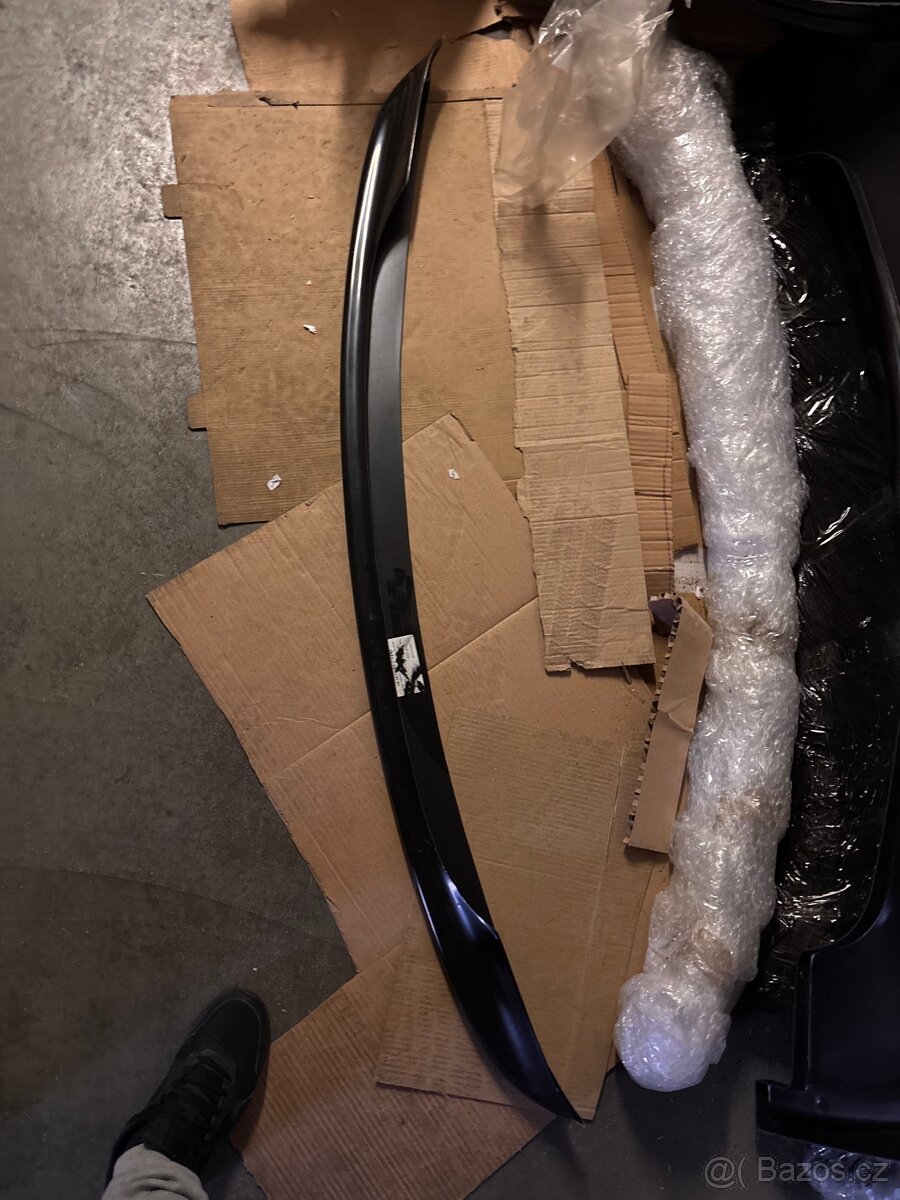 Lipo pod nárazník na BMW E39 CSL - 2