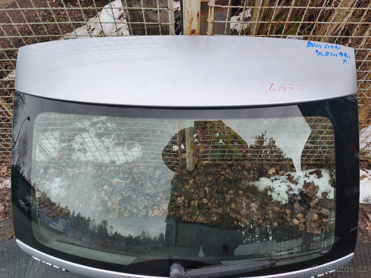 Skoda Rapid - páté dveře, víko kufru - 2