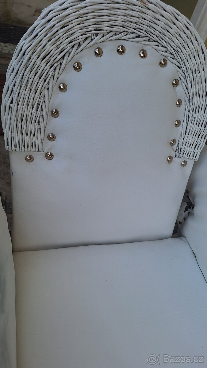 Poválečný kočárek pro miminka - 2