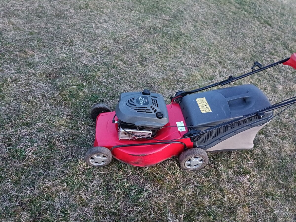 Benzínová sekačka Mountfield... - 2