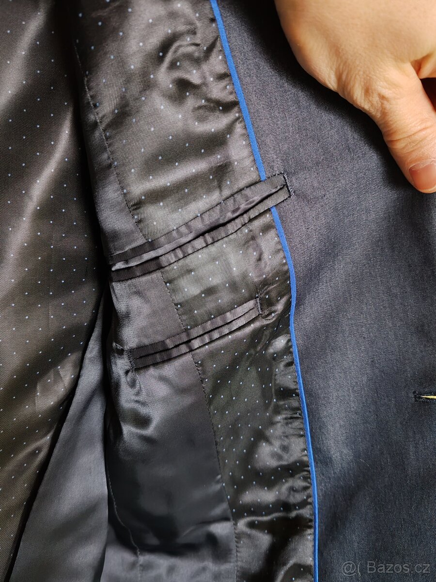 Prodám sako velikost S - 2