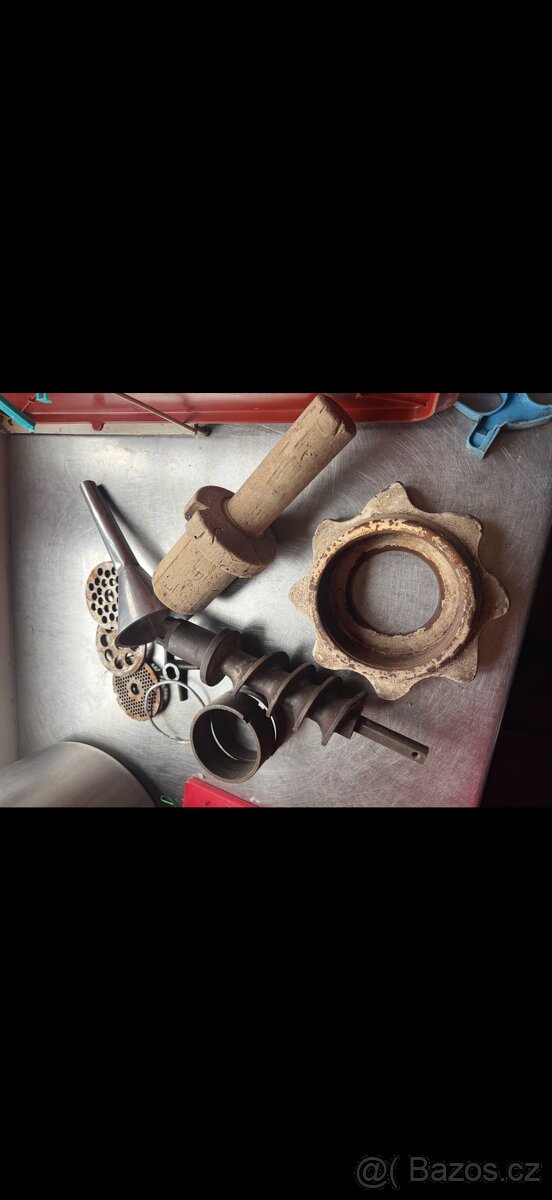 Prodám stroje určené k renovaci - 2