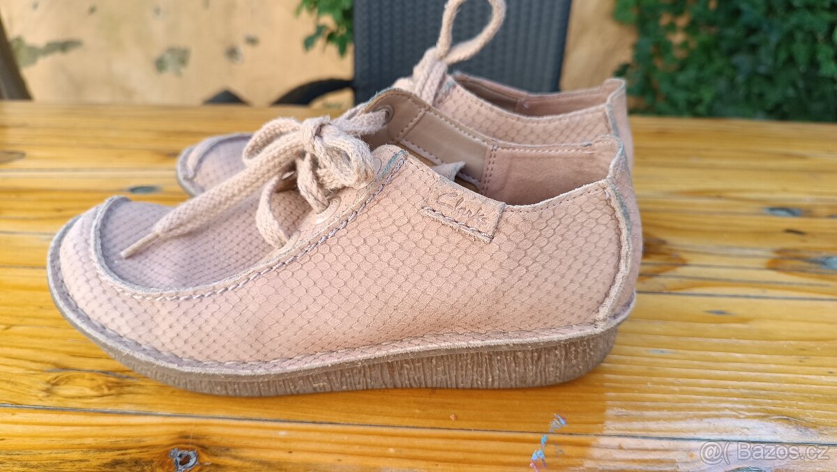 Dámské polobotky CLARKS FUNNY DREAM 35,5 - 2
