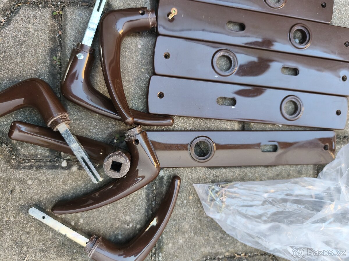 Dveřní kování - 2