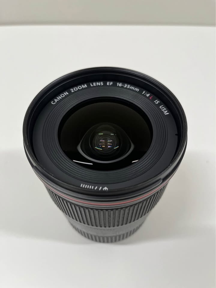 Canon EF 16-35mm f/4 L IS USM - 2