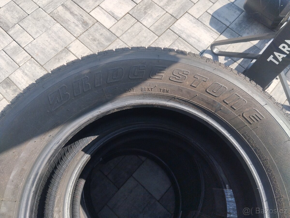 Pneu