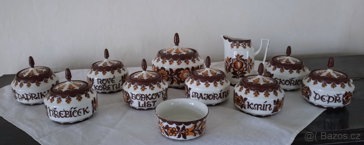 sada kořenky, slánka, cukřenka a mlékovka - 2