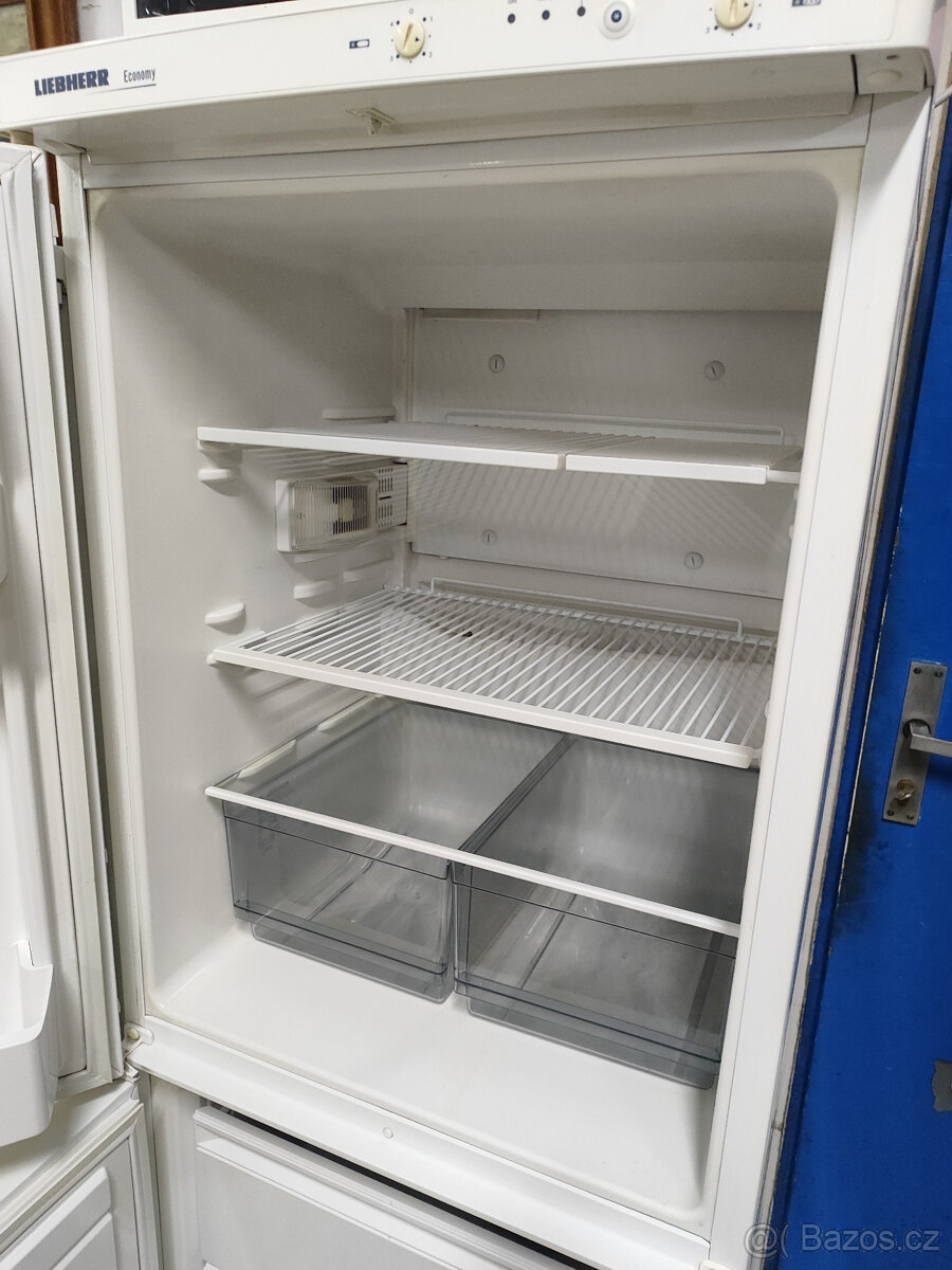 Kombinovaná chladnička LIEBHERR / 162 cm - 2