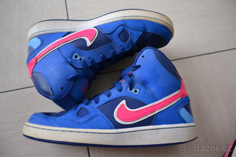 kotníkové NIKE vel.38,5 - 2