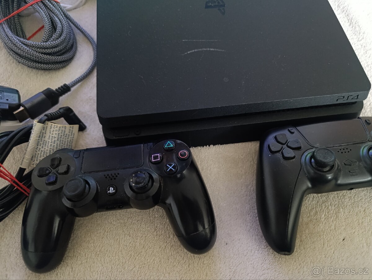 PS4 PlayStation 4 Slim - 2