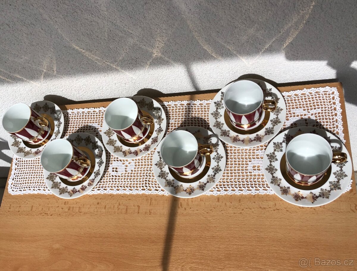 Porcelánová sada šesti hrnečků s talířky Nefertiti J. Ježek - 2