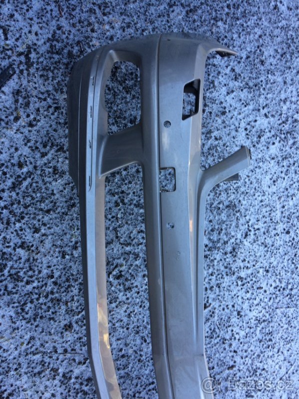 Přední nárazník mercedes-benz C (204) - 2