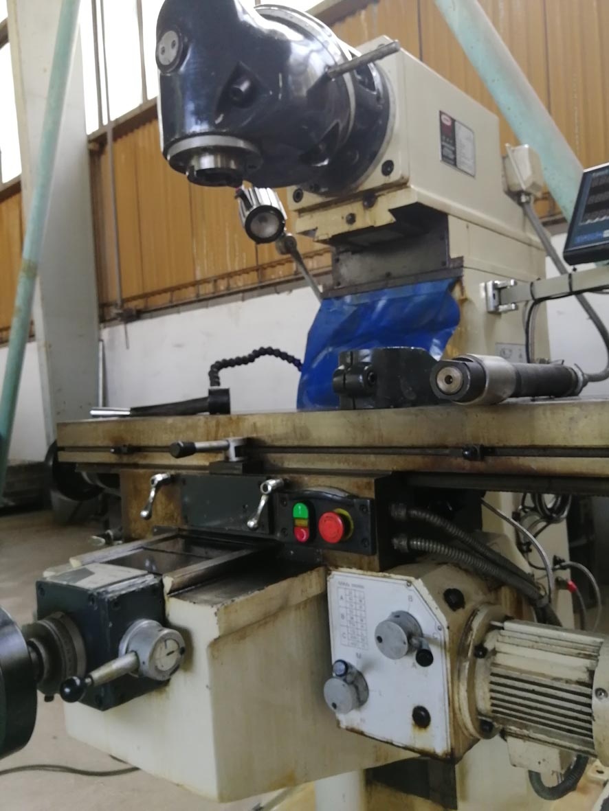 Frézka univerzální FVV - 125PD - 2