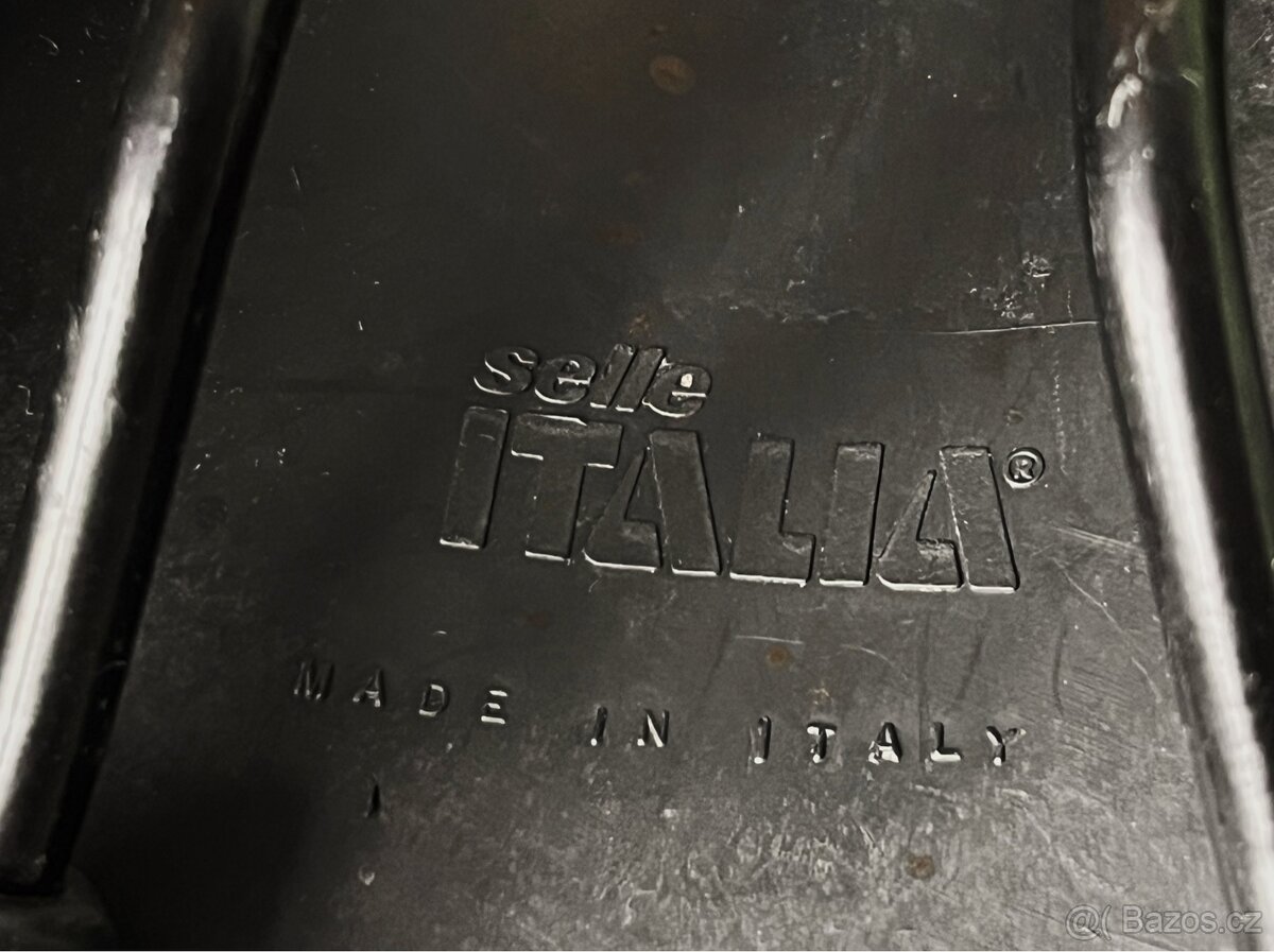 Vintage silniční sedlo Selle Italia - 2