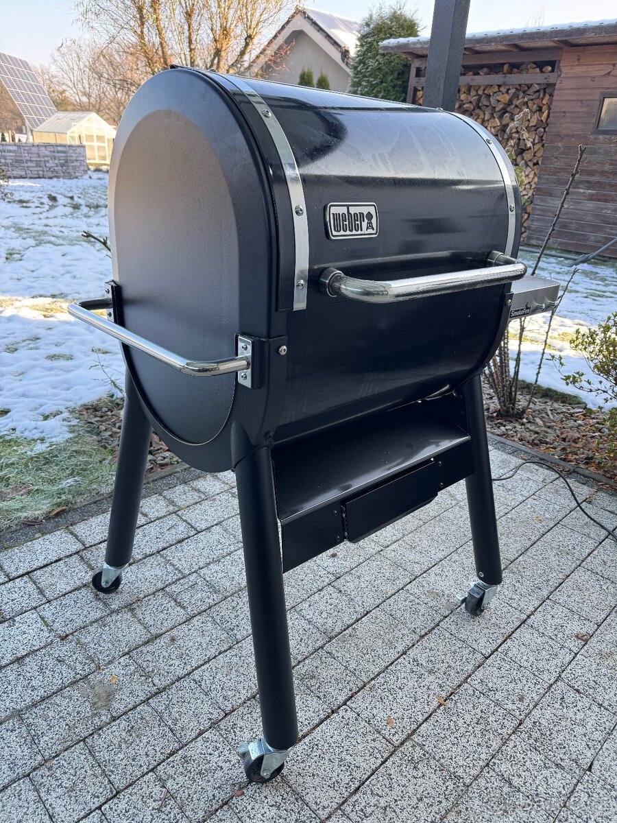 Weber Pellet Smoker EX4 - 2