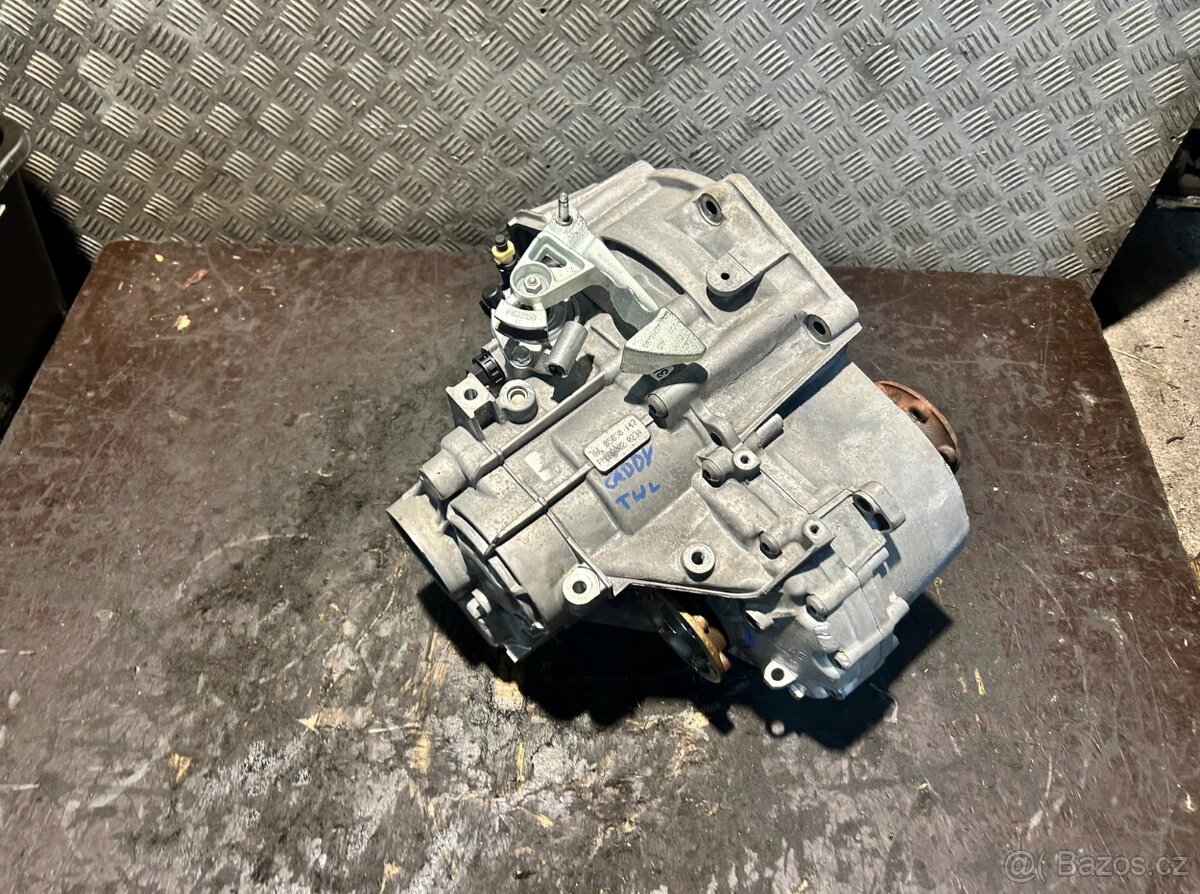 VW Caddy 2.0TDI manuální převodovka TWL - 2
