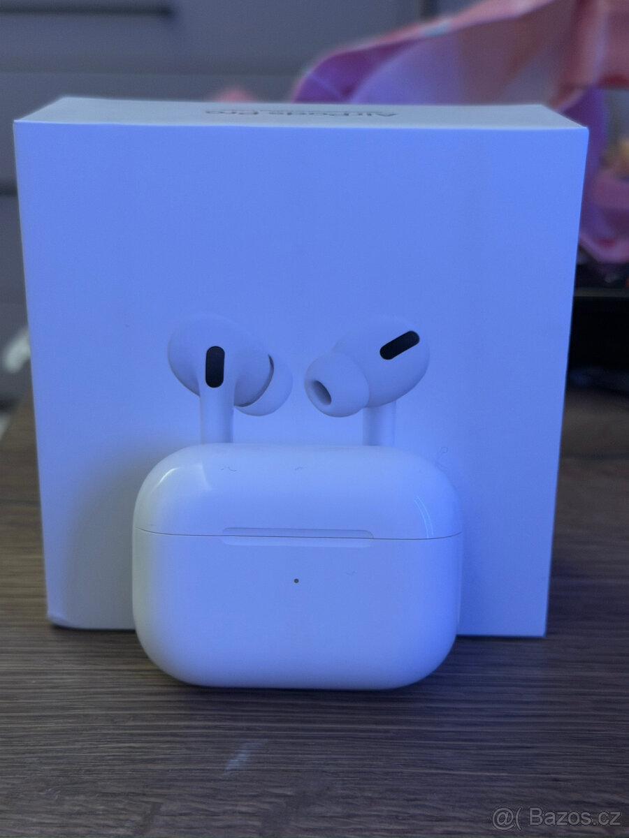 AirPods Pro 1. generace s vadou - 2