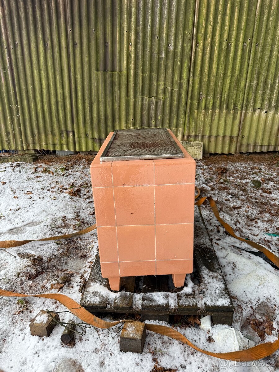 Kachlová akumulační kamna - 2