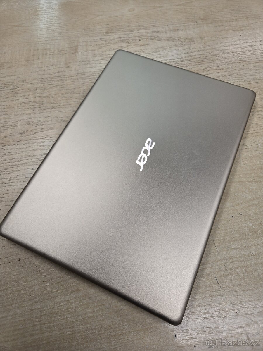 Notebook Acer Aspire Swift 1 - 2