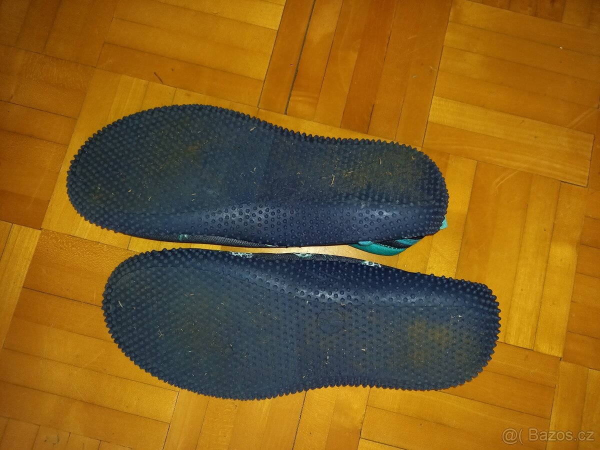 Boty do vody vel. 37 - 2